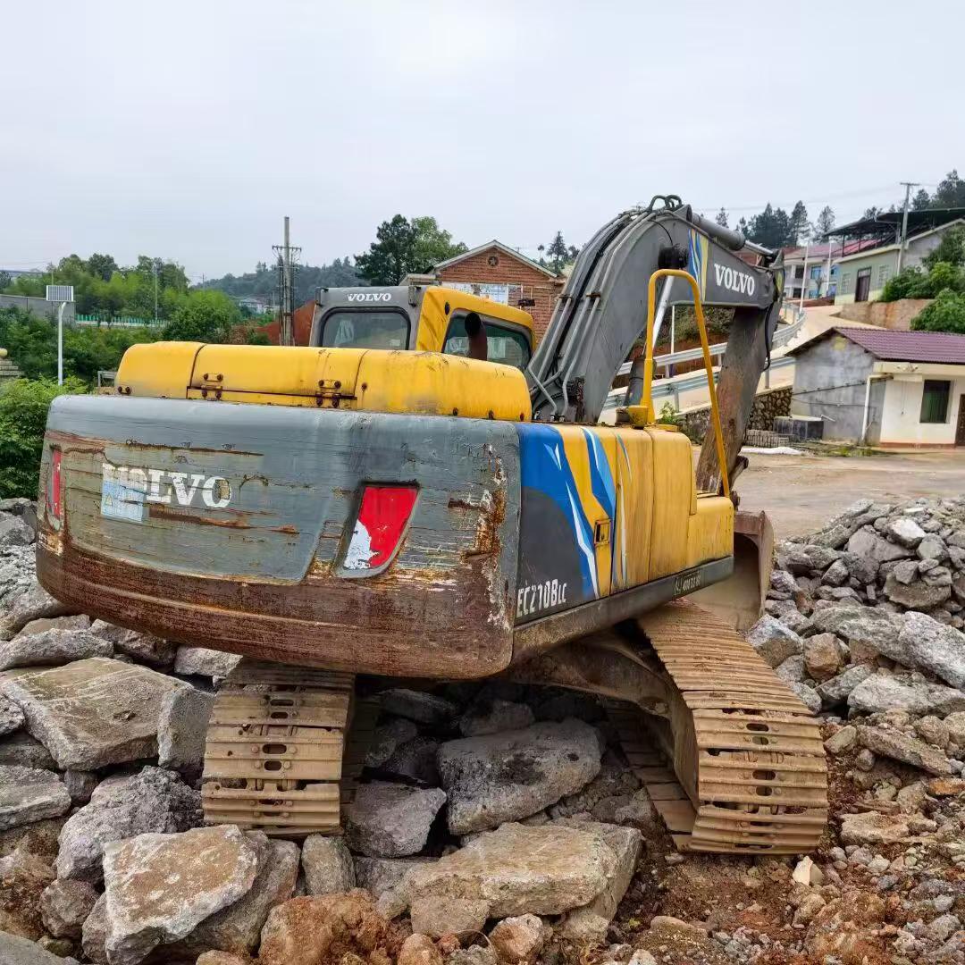 Buy Volvo EC210B Used Excavator / 1