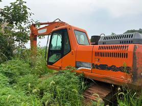 Buy Doosan DH215-9E Used Excavator / 2 Buy Doosan DH215-9E Used Excavator / 2