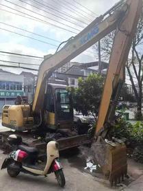 Buy XCMG XE75C Used Excavator / 2 Buy XCMG XE75C Used Excavator / 2