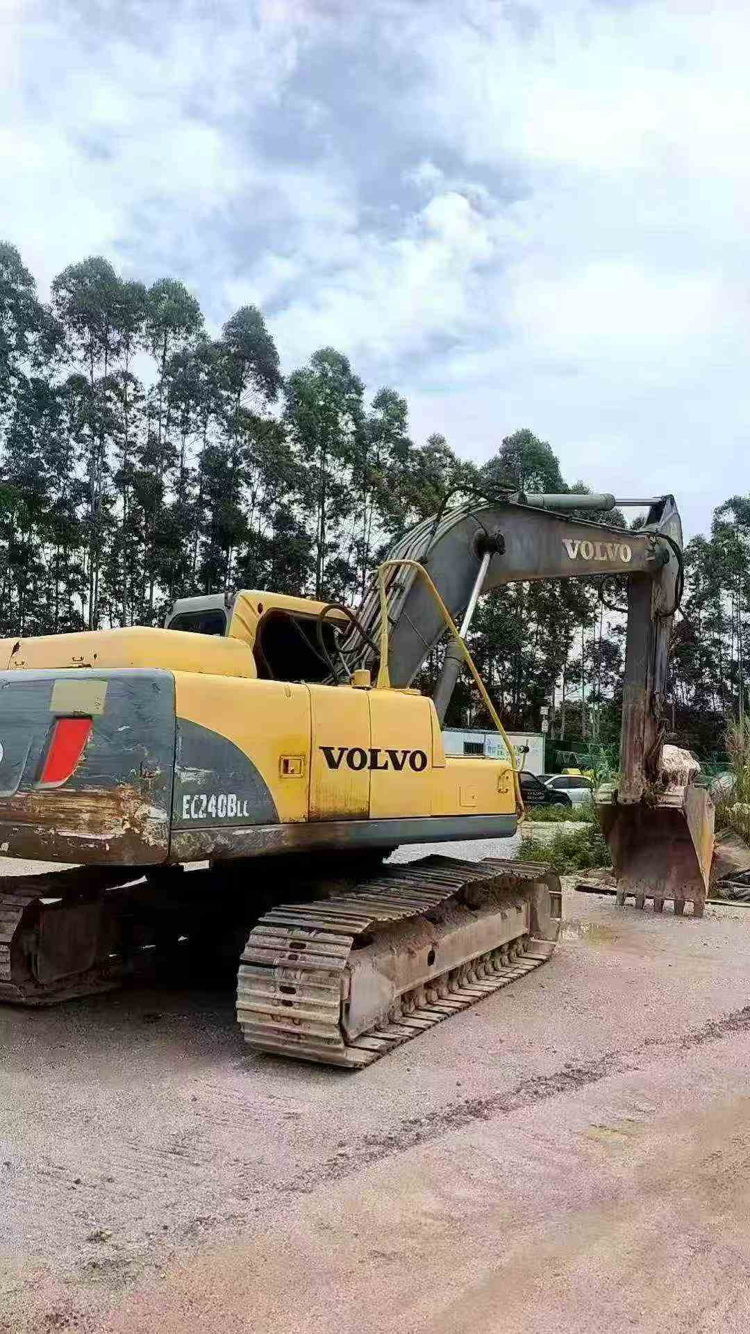 Buy Volvo EC240 Used Excavator / 5
