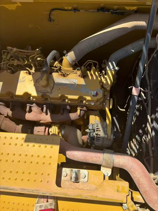 Buy Caterpillar 326DL Used Excavator / 1