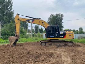 Buy Caterpillar 323D2L Used Excavator / 3 Buy Caterpillar 323D2L Used Excavator / 3