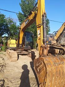 Buy Sany SY135 Used Excavator / 2 Buy Sany SY135 Used Excavator / 2