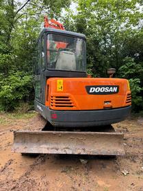 Buy Doosan DH55 Used Excavator / 5 Buy Doosan DH55 Used Excavator / 5