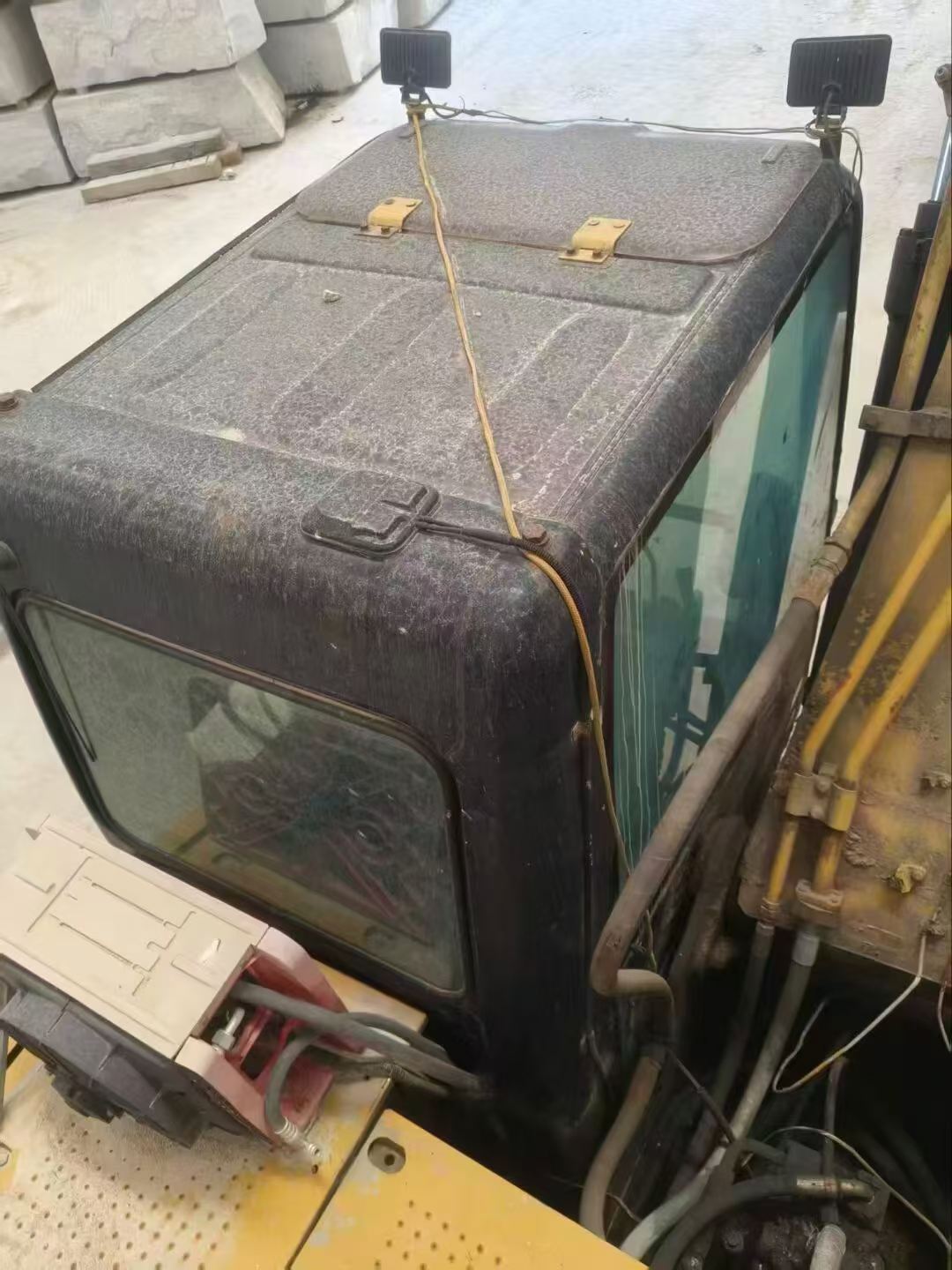 Buy Caterpillar 320D Used Excavator / 4 Buy Caterpillar 320D Used Excavator / 4
