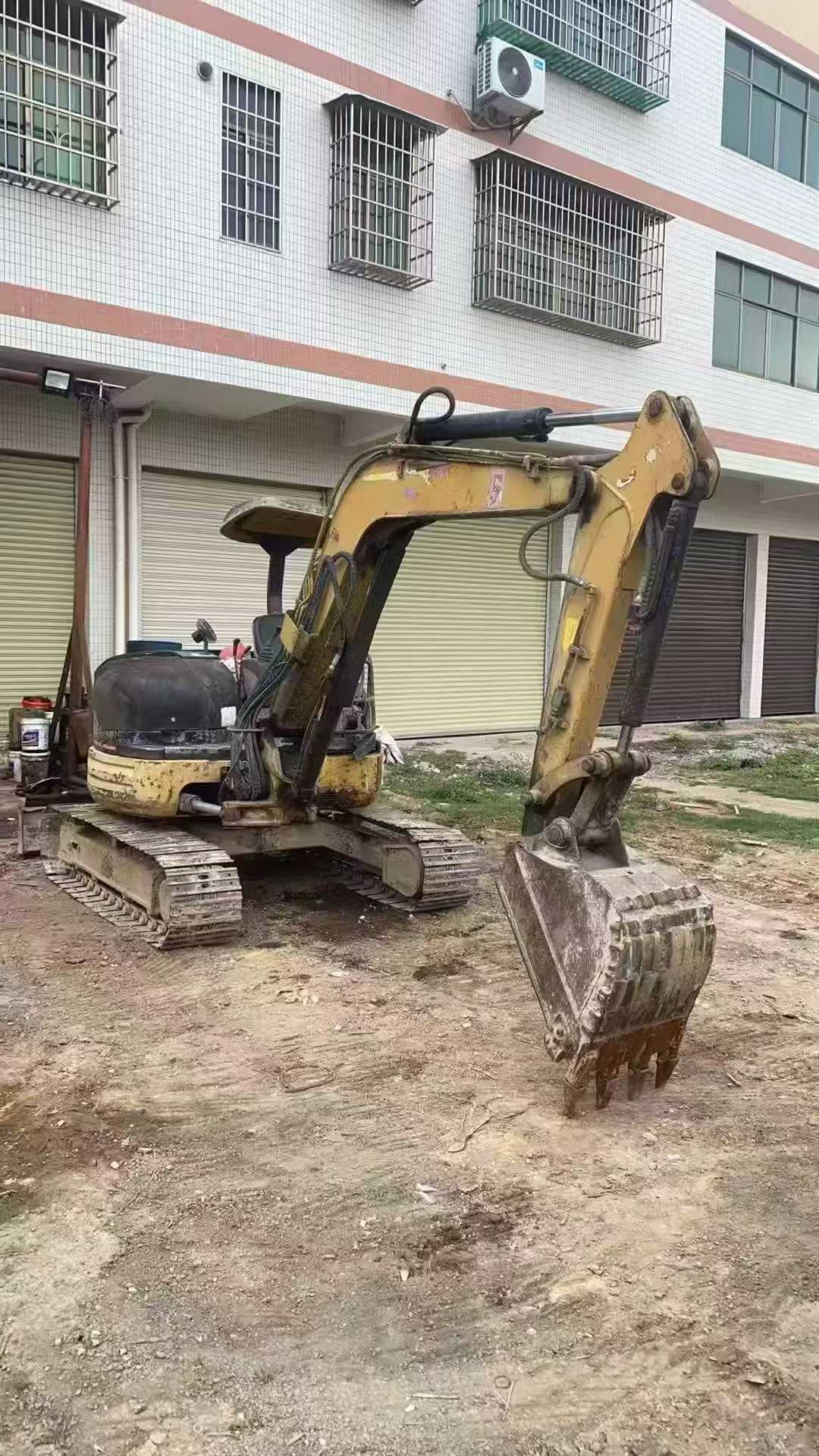 Buy Caterpillar 304CR Used Excavator / 4