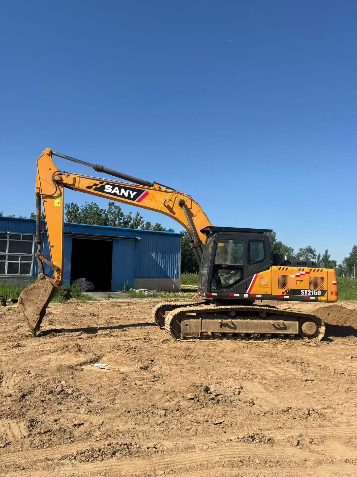 Buy Sany SY215C Used Excavator / 1