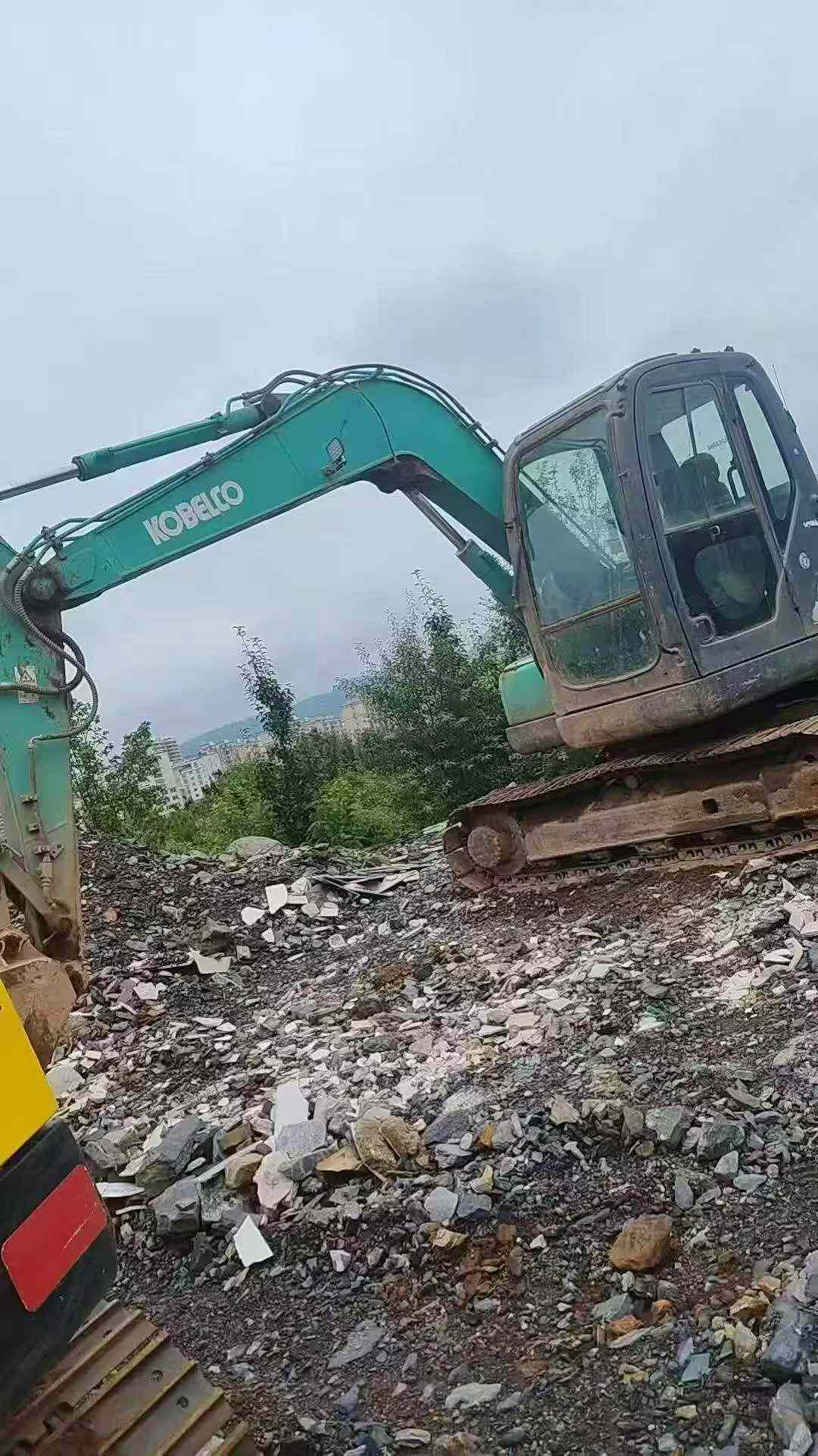 Buy Kobelco SK75 Used Excavator / 4