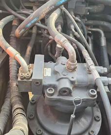 Buy Doosan DH300-5 Used Excavator / 5 Buy Doosan DH300-5 Used Excavator / 5