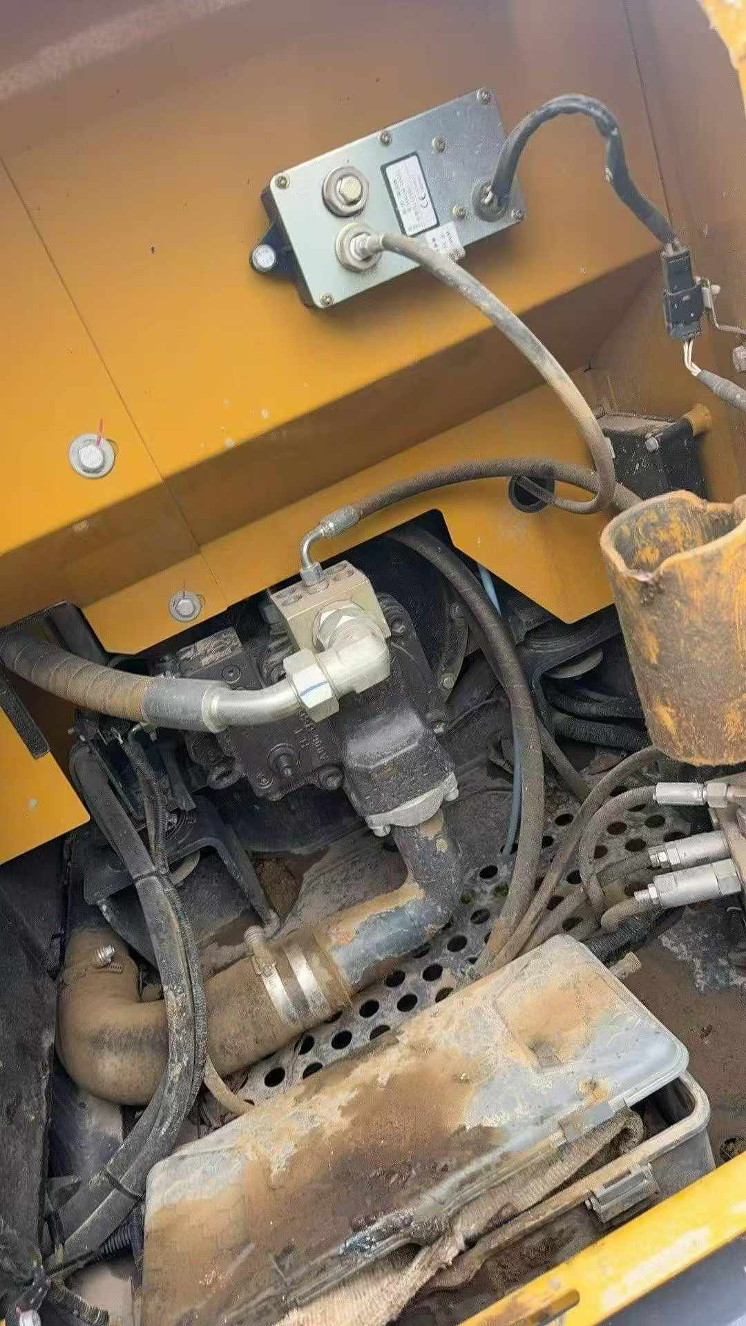 Buy XCMG XE75C Used Excavator / 9 Buy XCMG XE75C Used Excavator / 9