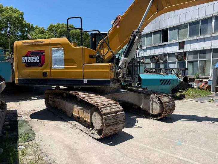 Buy Sany SY205C Used Excavator / 1