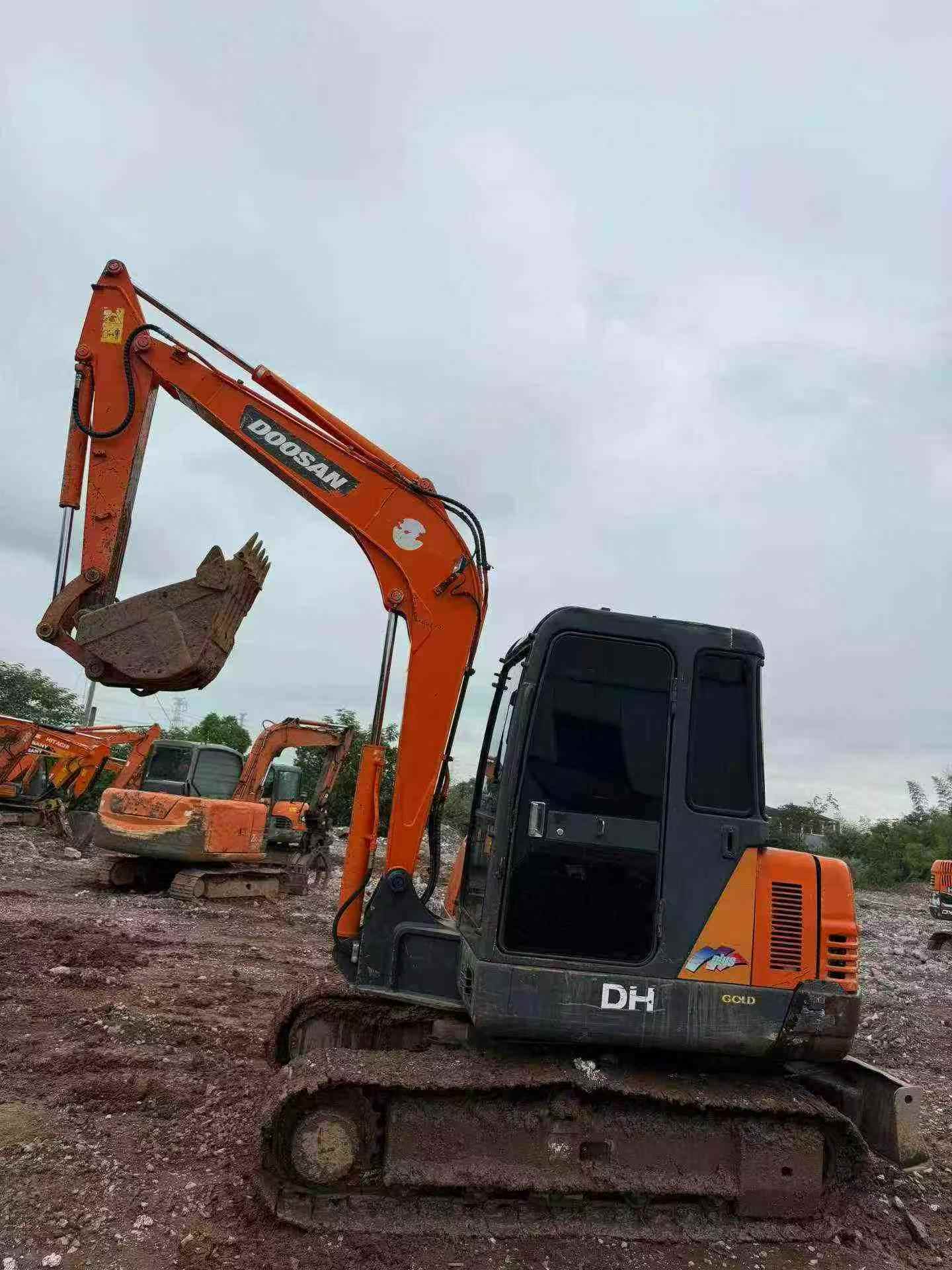 Buy Doosan DH55 Used Excavator / 4