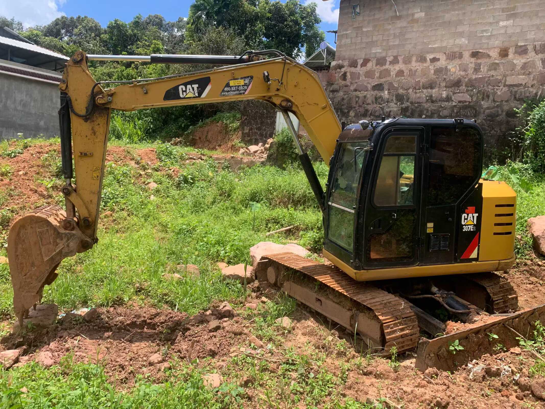 Buy Caterpillar 307B Used Excavator / 1