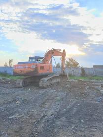 Buy Hitachi EX200 Used Excavator / 2 Buy Hitachi EX200 Used Excavator / 2
