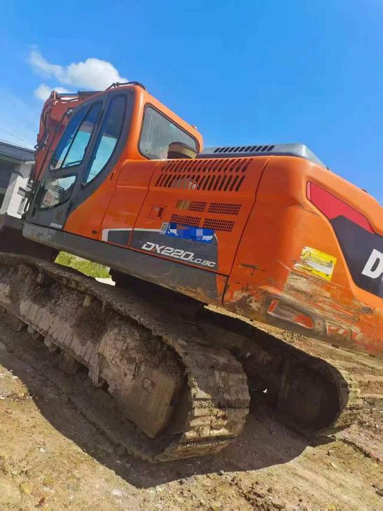 Buy Doosan DH220-3 Used Excavator / 1