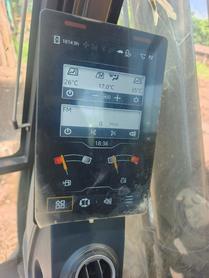Buy XCMG XE200 Used Excavator / 7 Buy XCMG XE200 Used Excavator / 7