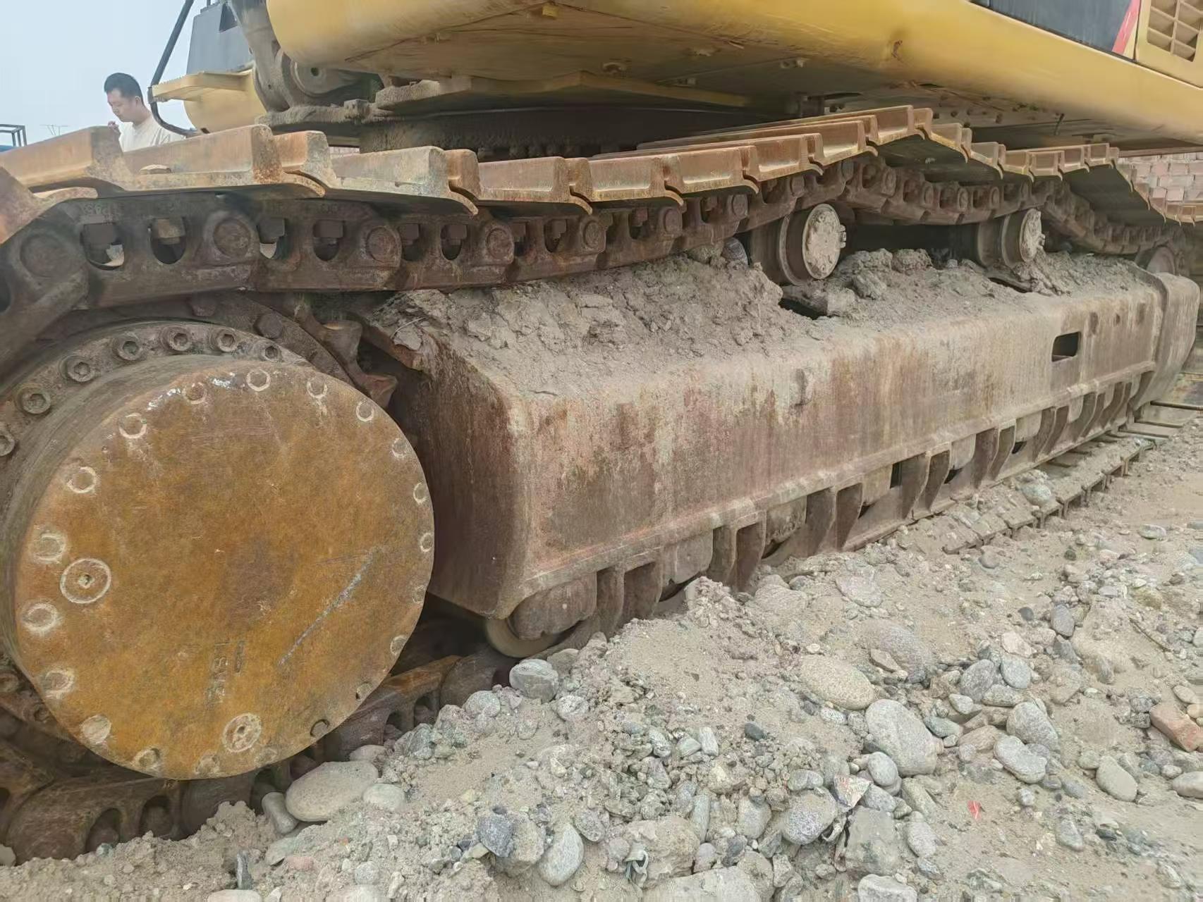 Buy Caterpillar 349E Used Excavator / 6