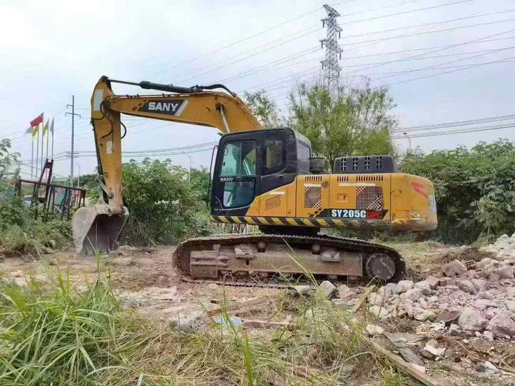 Buy Sany SY205C Used Excavator / 1