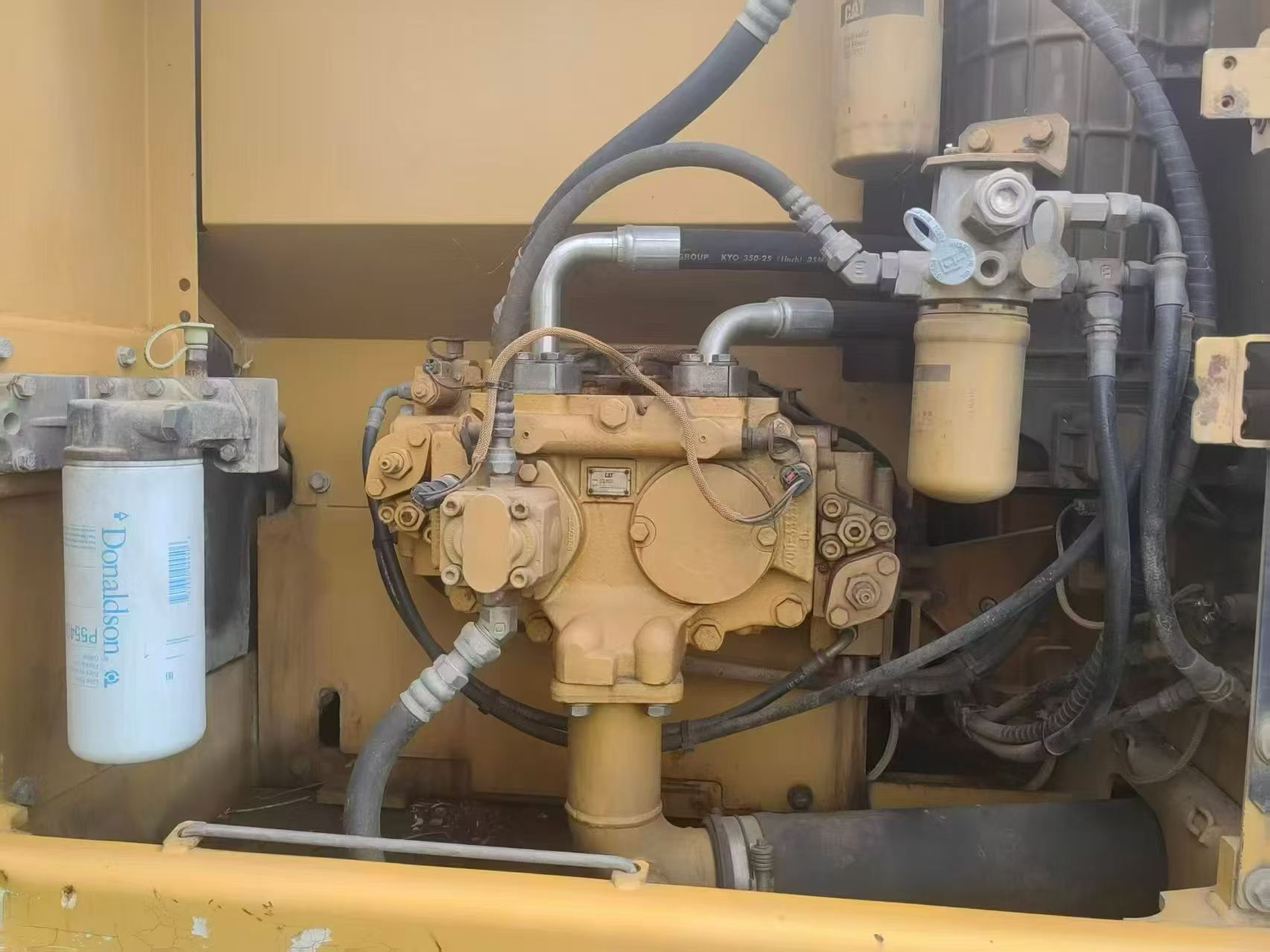 Buy Caterpillar 320A Used Excavator / 2