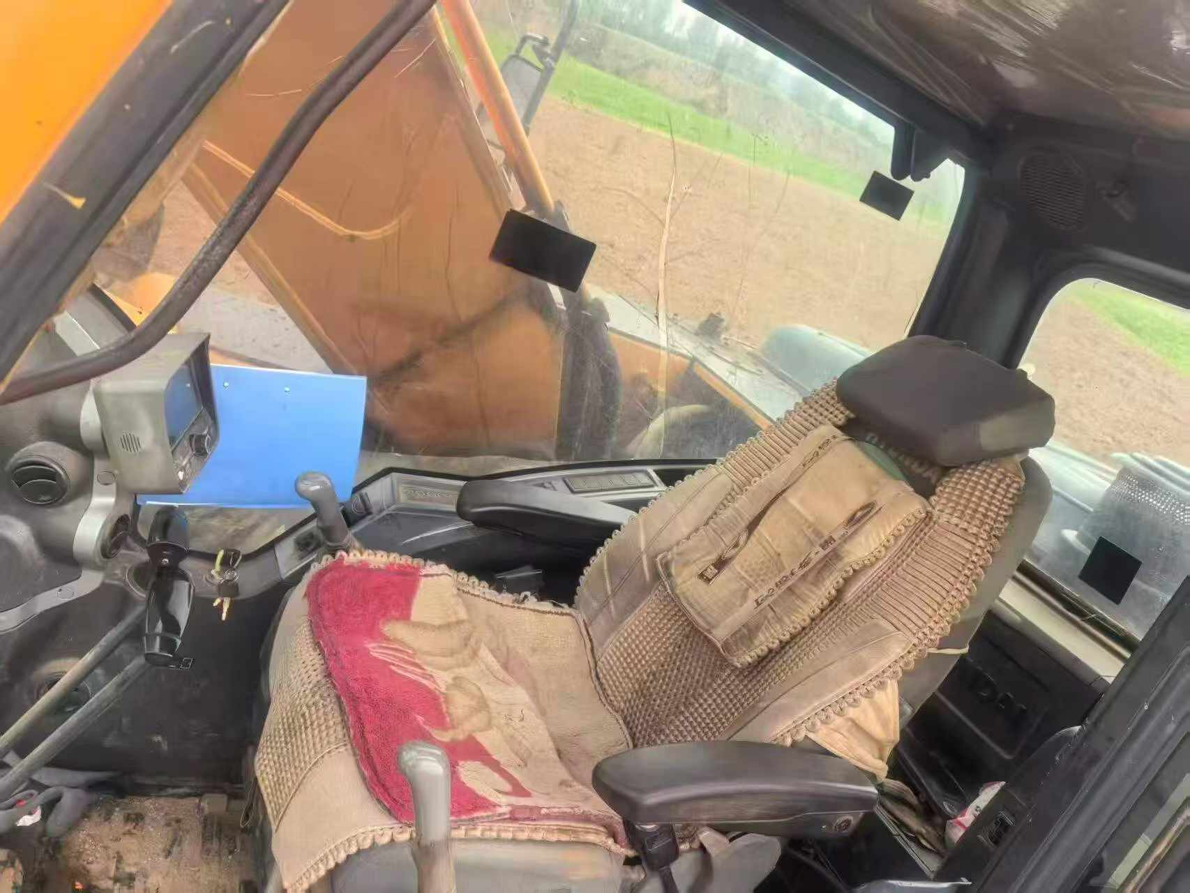 Buy Hyundai R305LC-7 Used Excavator / 9