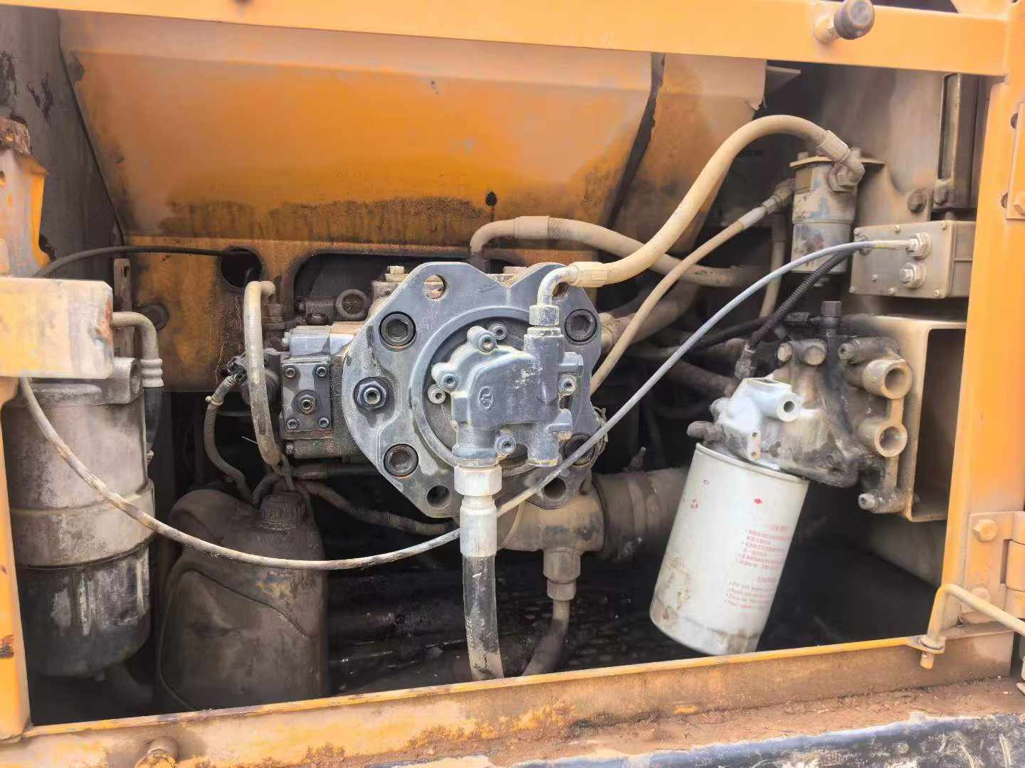 Buy Sany SY215C Used Excavator / 3 Buy Sany SY215C Used Excavator / 3