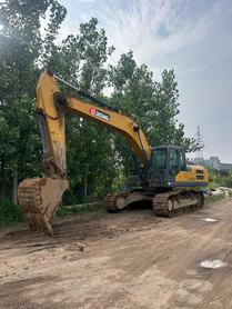 Buy XCMG XE305D Used Excavator / 3 Buy XCMG XE305D Used Excavator / 3