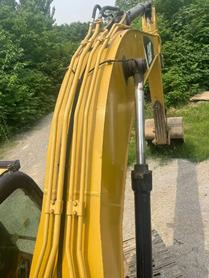 Buy Caterpillar 320DGC Used Excavator / 6 Buy Caterpillar 320DGC Used Excavator / 6