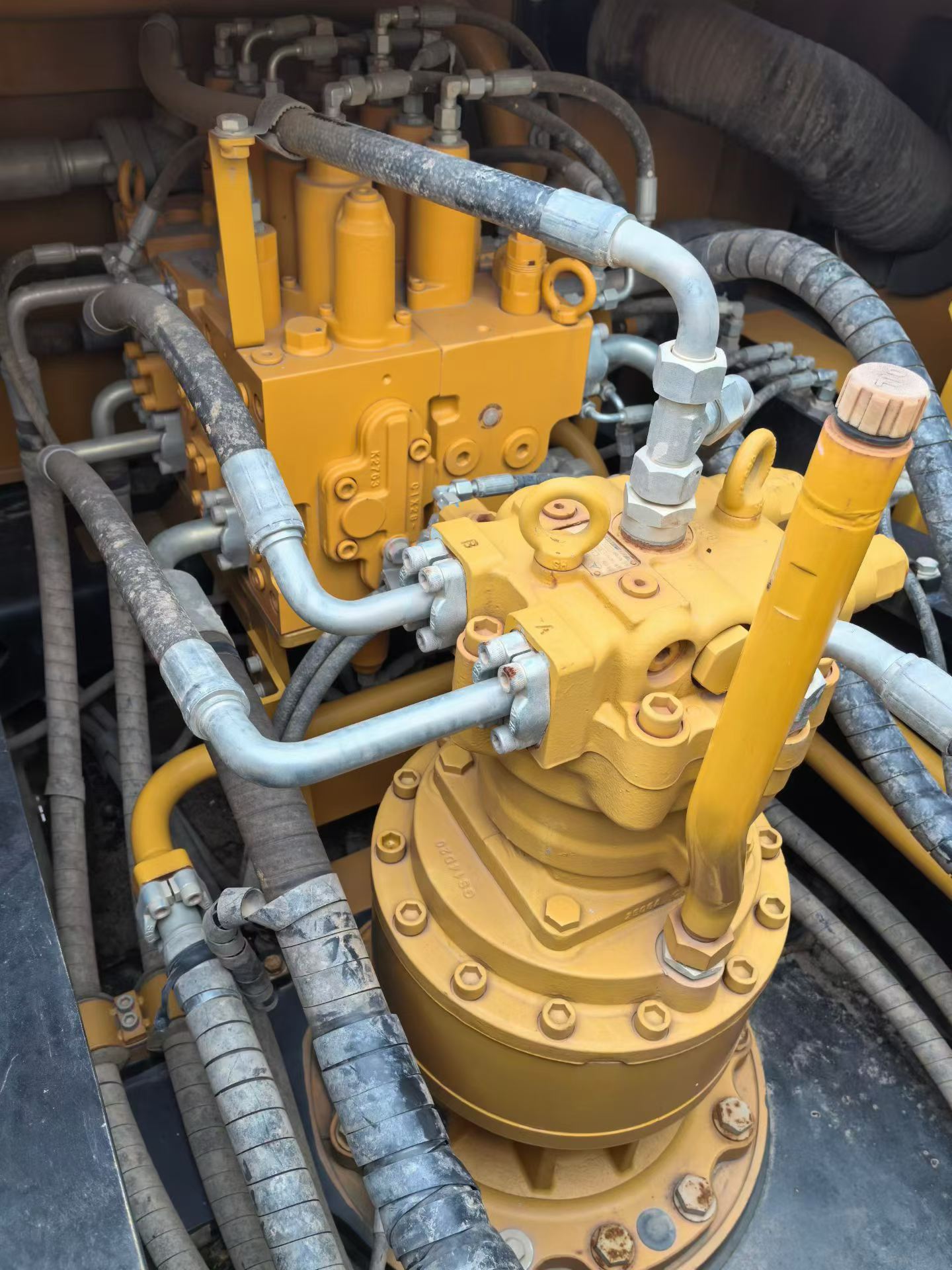 Buy Sany SY245H Used Excavator / 6