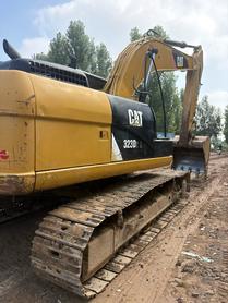 Buy Caterpillar 323D2L Used Excavator / 3 Buy Caterpillar 323D2L Used Excavator / 3