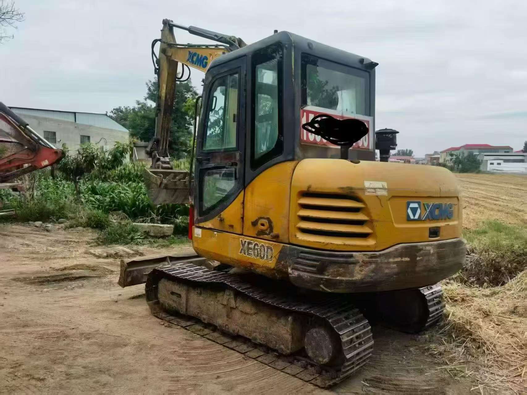 Buy XCMG XE60 Used Excavator / 1