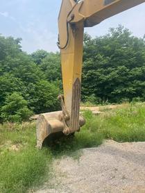 Buy Caterpillar 320DGC Used Excavator / 5 Buy Caterpillar 320DGC Used Excavator / 5