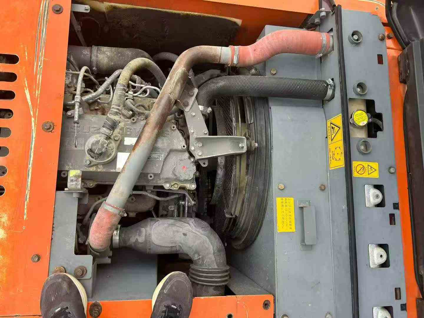 Buy Hitachi EX200-3 Used Excavator / 8 Buy Hitachi EX200-3 Used Excavator / 8