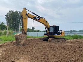 Buy Caterpillar 323D2L Used Excavator / 2 Buy Caterpillar 323D2L Used Excavator / 2