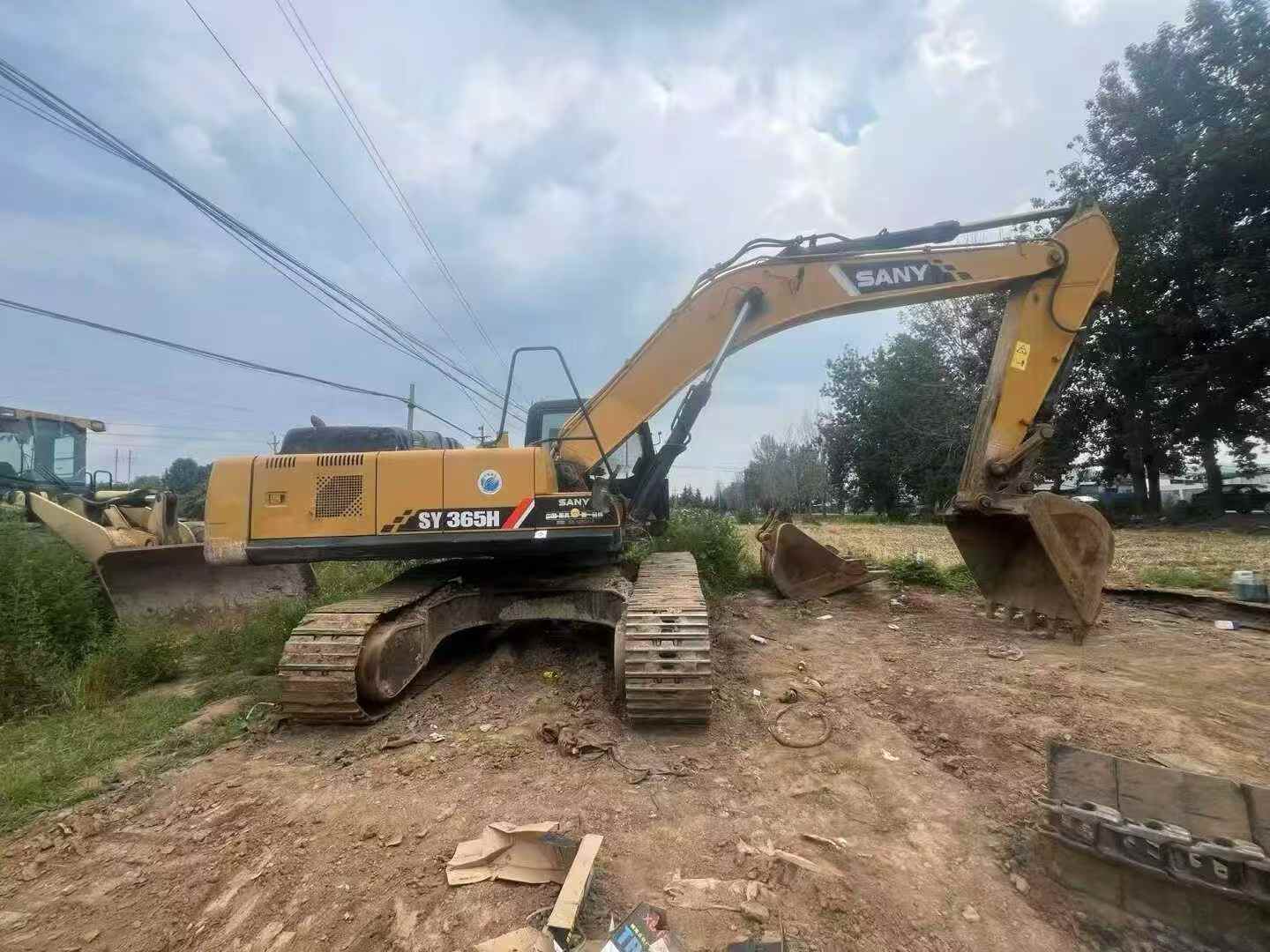 Buy Sany SY305C Used Excavator / 1