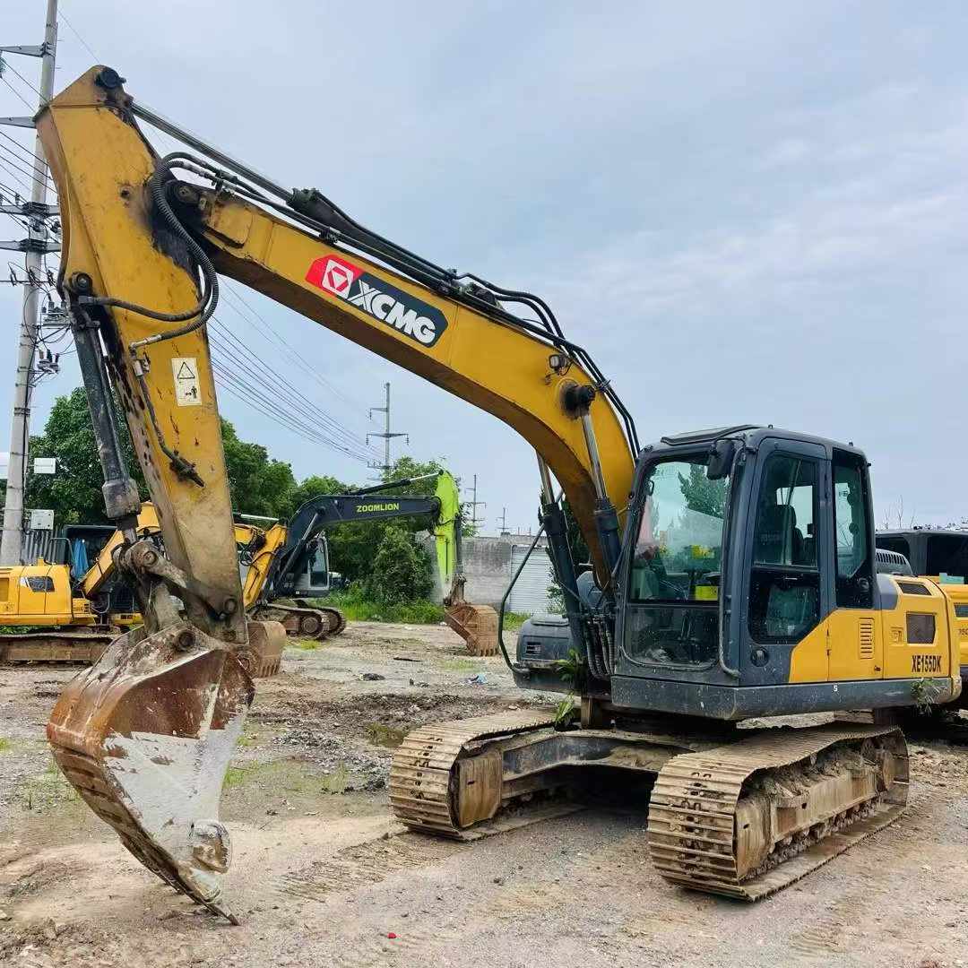 Buy XCMG XE135B Used Excavator / 8
