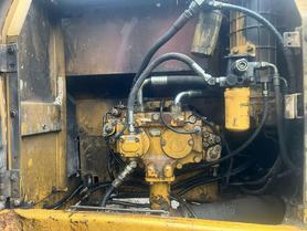 Buy Caterpillar 320D Used Excavator / 4 Buy Caterpillar 320D Used Excavator / 4