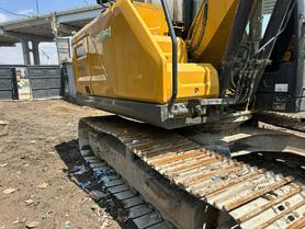 Buy XCMG XE155D Used Excavator / 3 Buy XCMG XE155D Used Excavator / 3