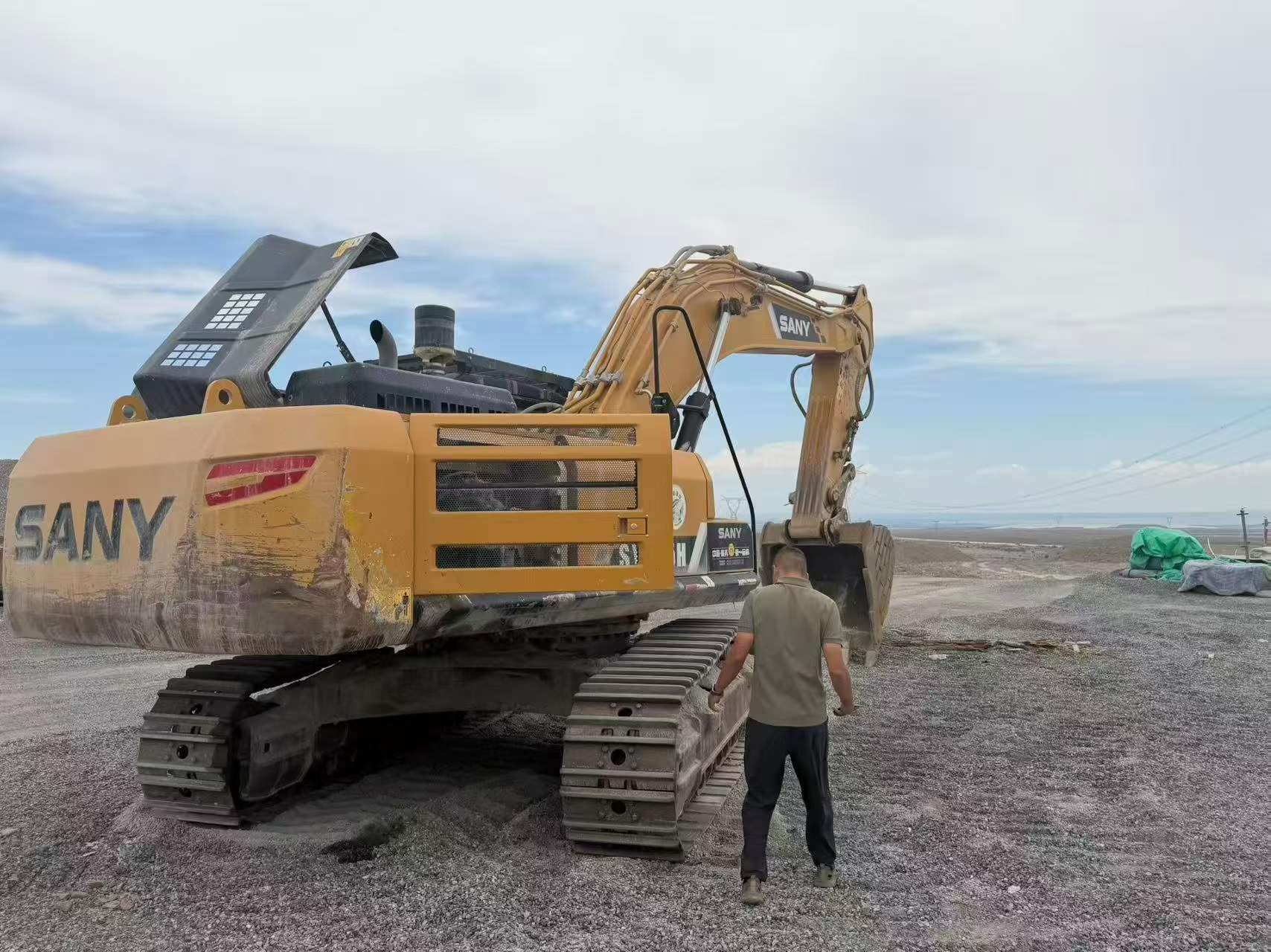 Buy Sany SY375H Used Excavator / 3