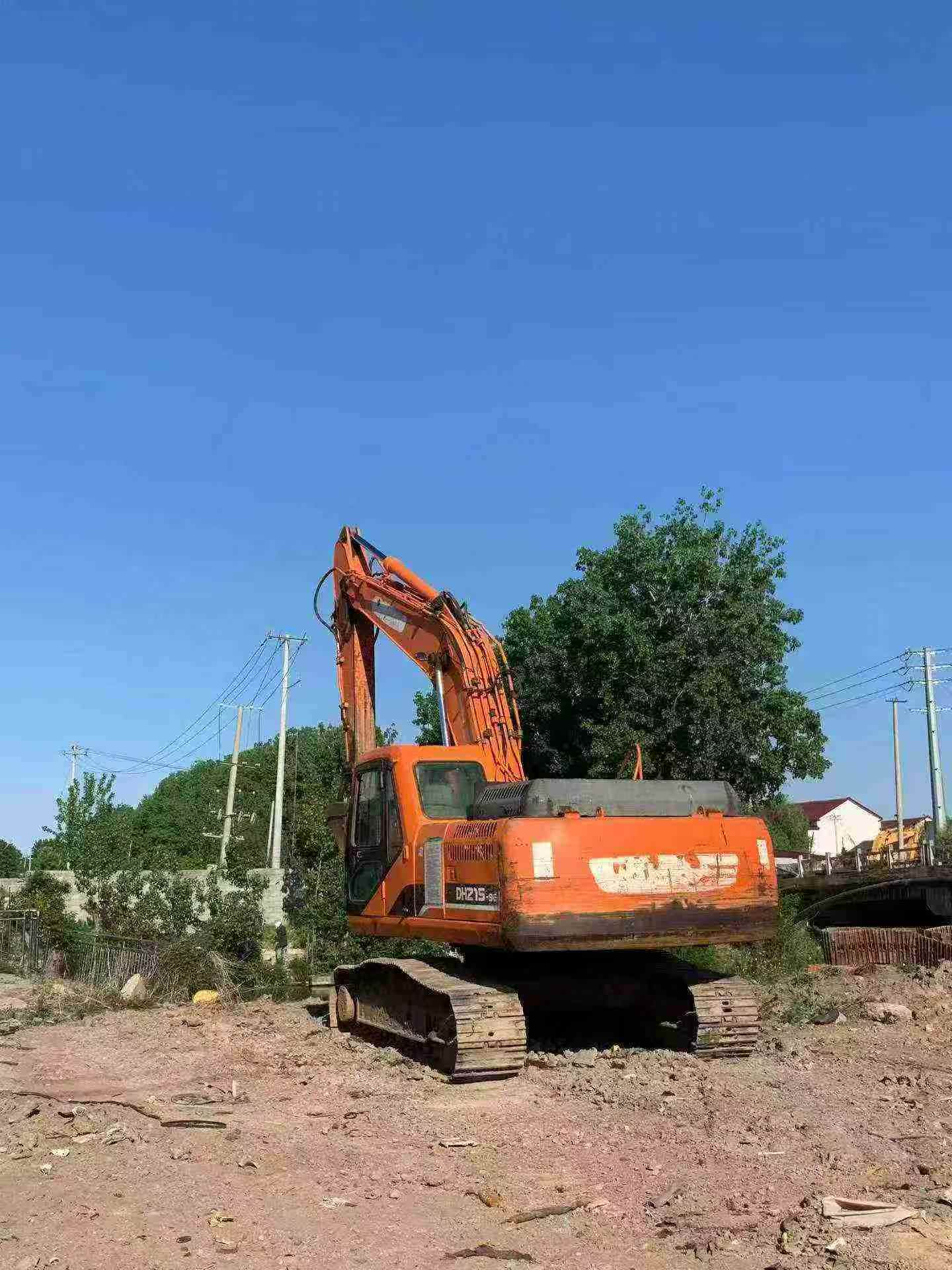 Buy Doosan DH215-9 Used Excavator / 8