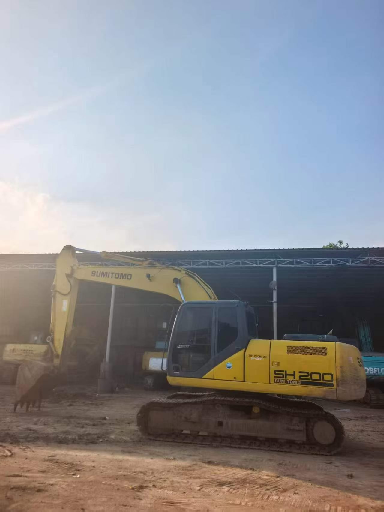 Buy Sumitomo SH200A5 Used Excavator / 7