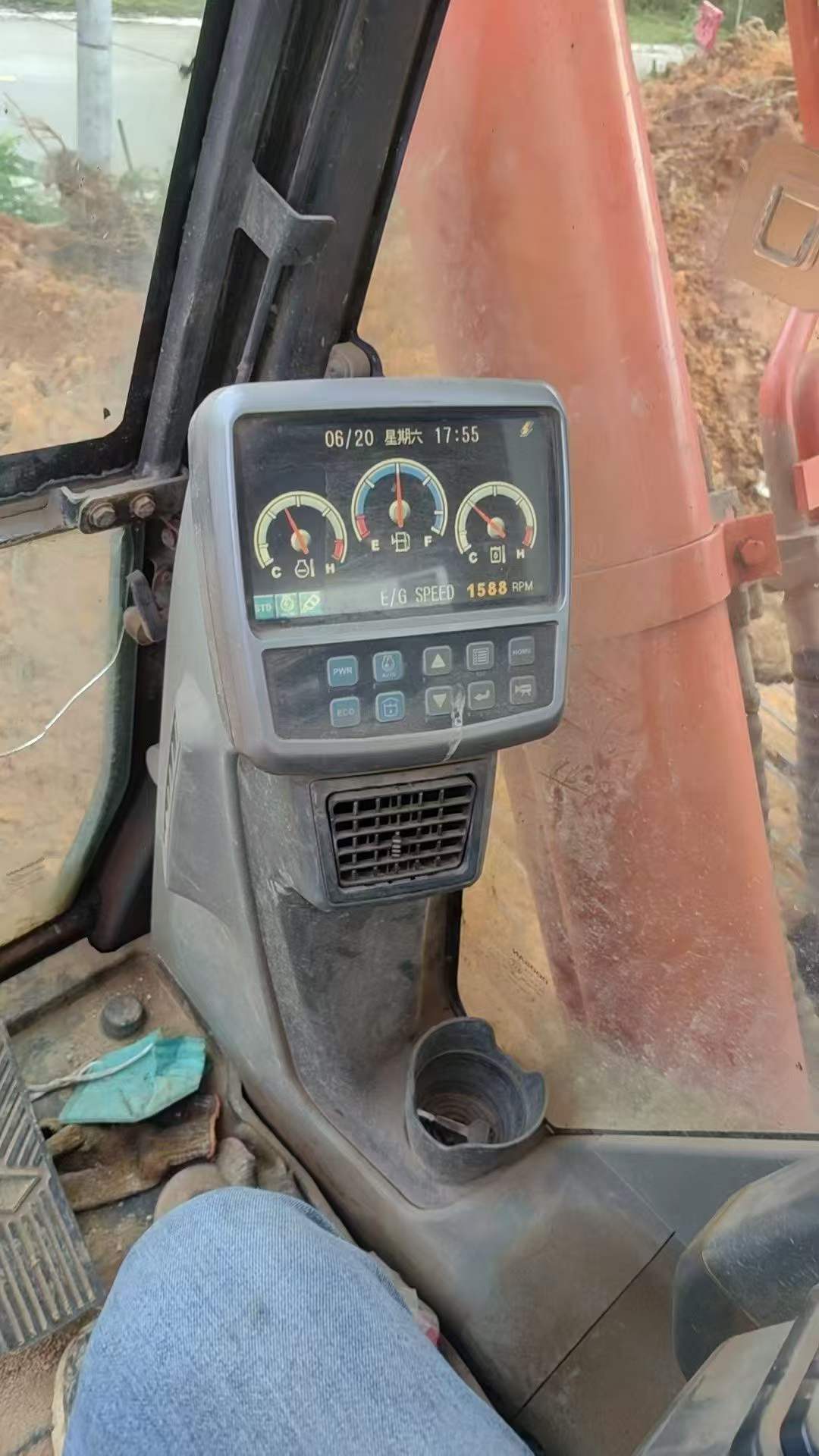 Buy Doosan DX380 Used Excavator / 7