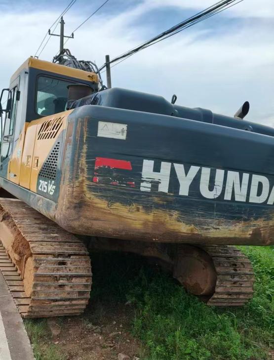 Buy Hyundai R215-7 Used Excavator / 1