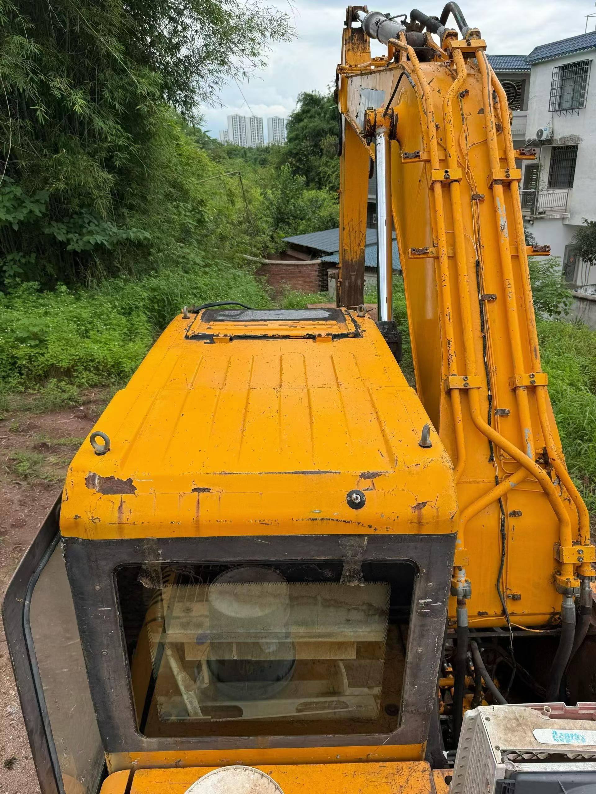 Buy Sany SY215C Used Excavator / 9