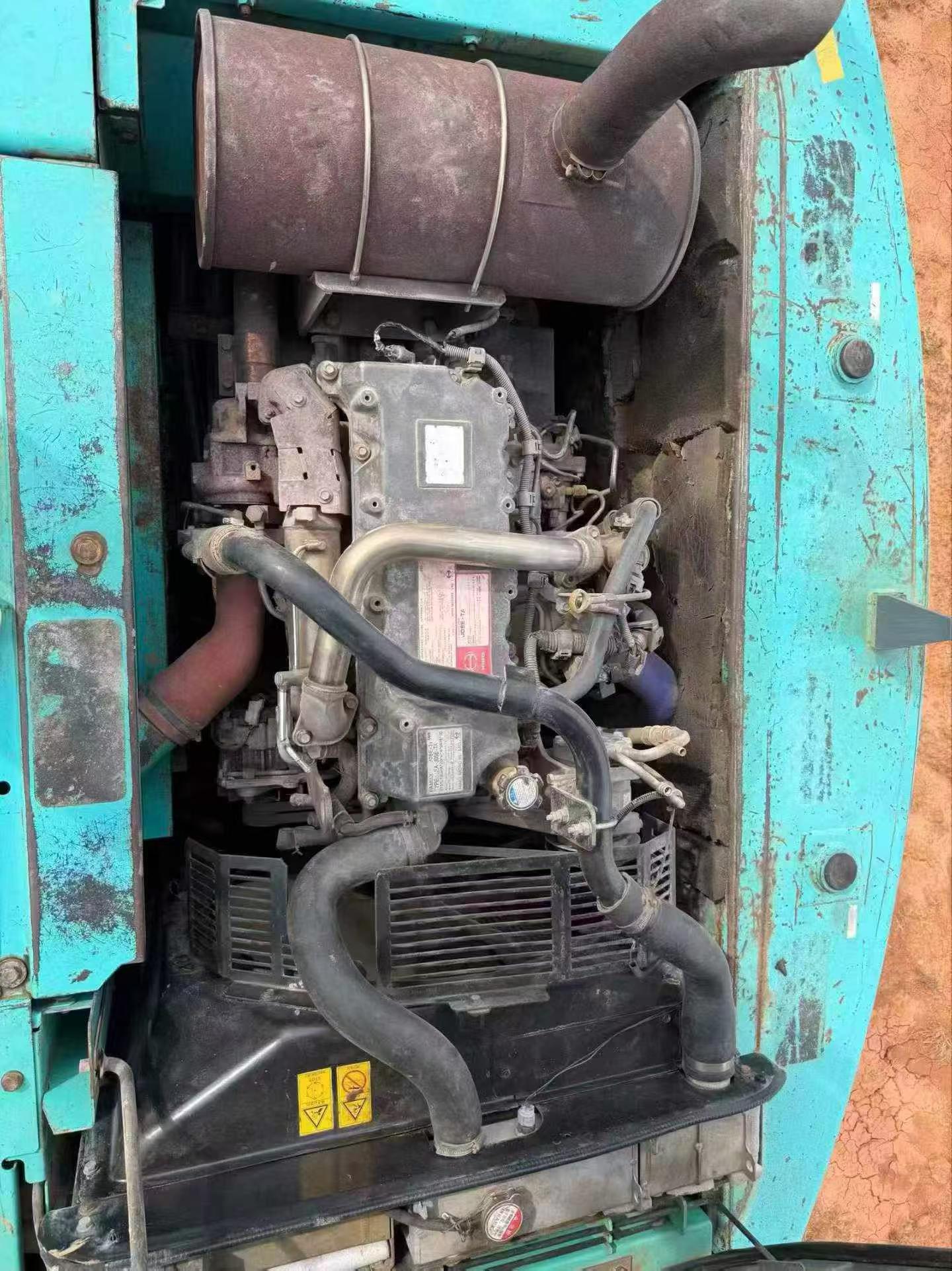 Buy Kobelco SK200-2 Used Excavator / 6