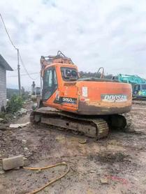 Buy Doosan DH150 Used Excavator / 2 Buy Doosan DH150 Used Excavator / 2