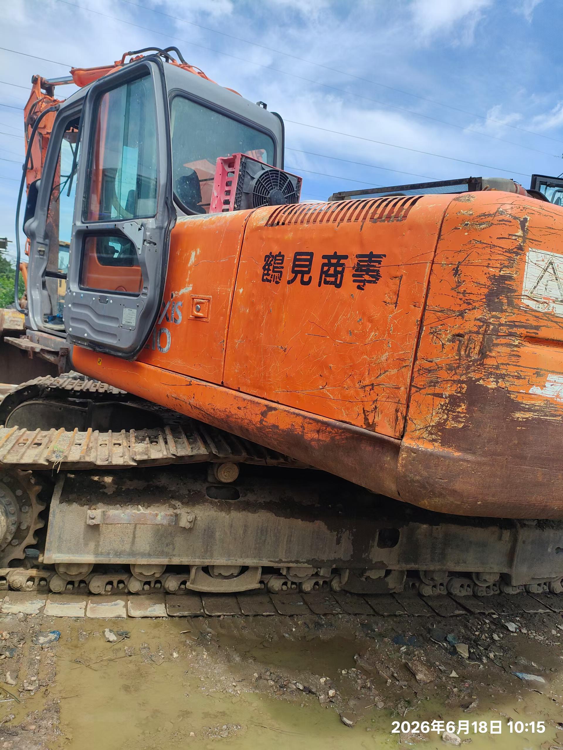 Buy Hitachi EX210-6 Used Excavator / 3