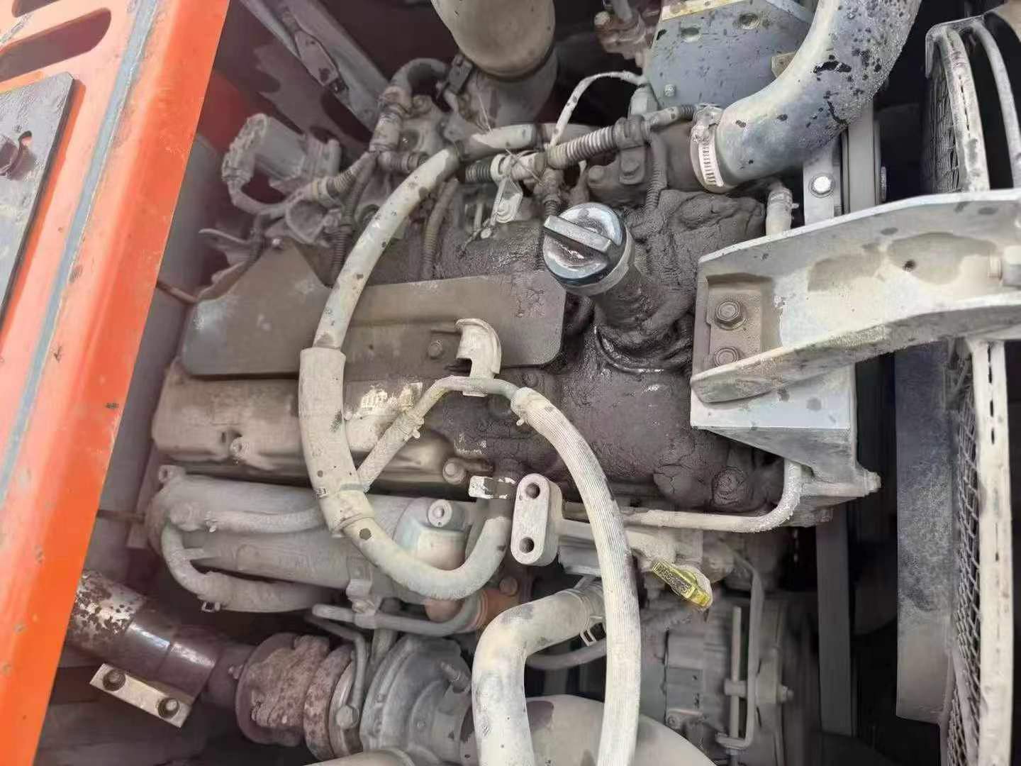 Buy Hitachi ZX130-5A Used Excavator / 4