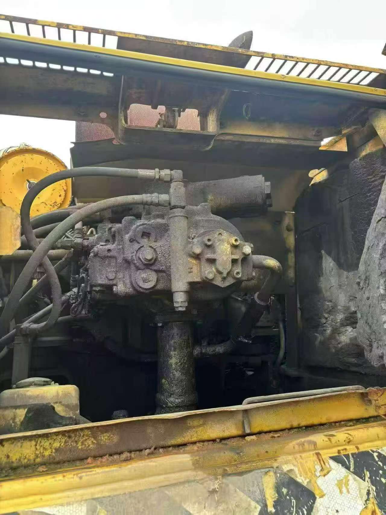 Buy Komatsu PC350-6 Used Excavator / 4