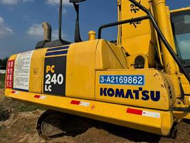 Buy Komatsu PC240-6 Used Excavator / 4 Buy Komatsu PC240-6 Used Excavator / 4