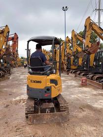 Buy XCMG XE17U Used Excavator / 4 Buy XCMG XE17U Used Excavator / 4